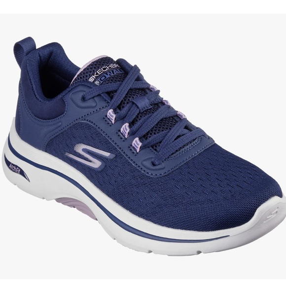 Skechers Navy Go Walk Arch fit 2.0 Balin 125314W size 11 WIDE - Picture 1 of 9